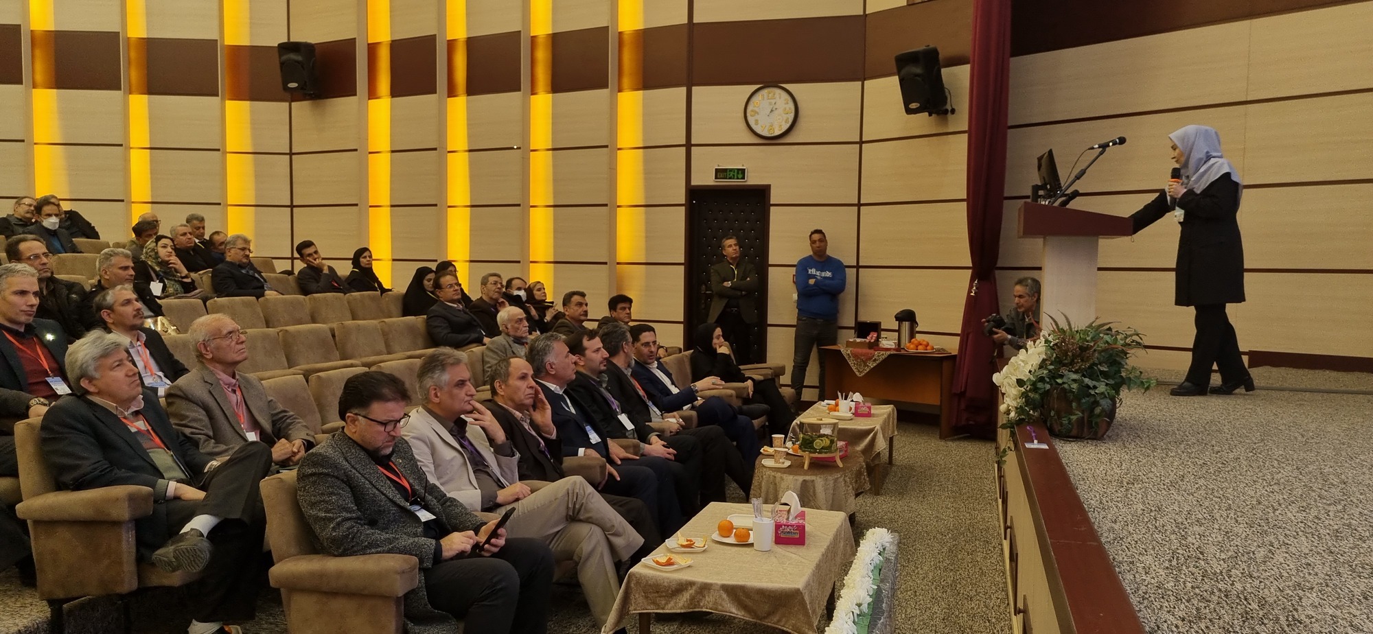 رئیس پژوهشکده علوم‌زمین هشدار داد: بنادر شمال شرق دریای‌خزر به دلیل نوسان آب از رده خارج می‌شوند