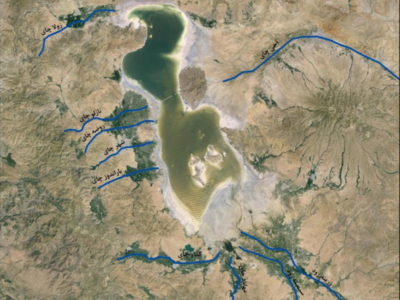 پتانسیل یابی شورابه سطحی دریاچه ارومیه براساس داده های اخذ شده از برداشت های میدانی زمستان ۹۷